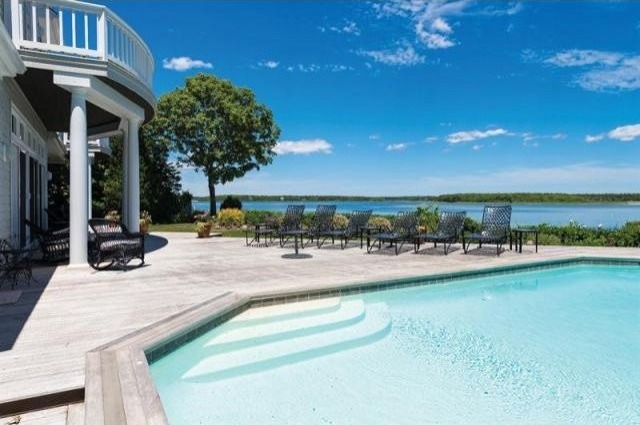 5 bedroom Property For Sale:.. - 2
