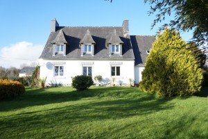 4 Bed Neo-Breton Detached House