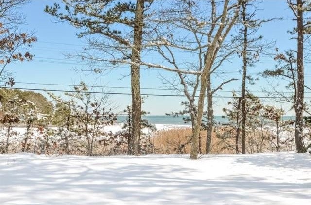 3 bedroom Property For Sale: Lowell.. - 2