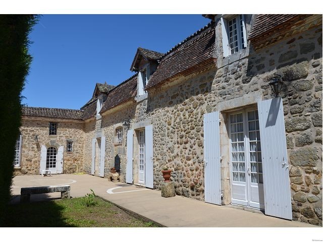 Old Stone House With Stunning Views..