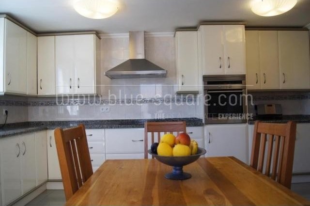 Excellent value 6 Bedroom 6 bathroom.. - 2