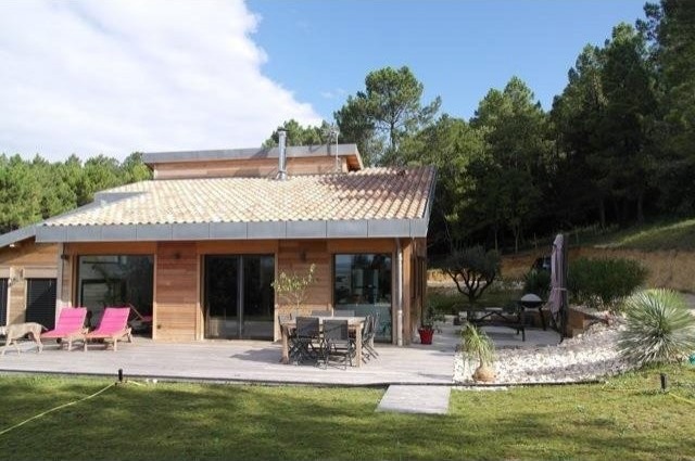 4 bedroom House For Sale: 26800.. - 2