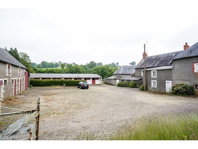 Trelly - House For Sale - 2