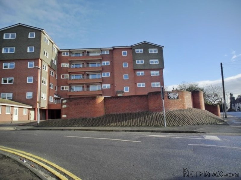 - Kent - For Sale
