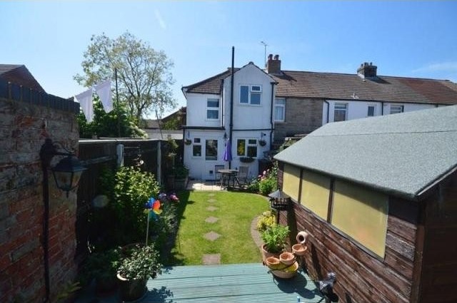 2 bedroom Property For Sale: Eliza..