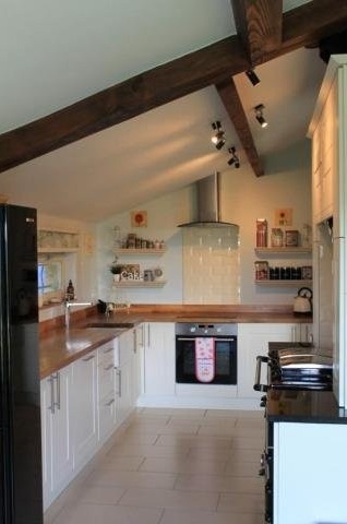 3 Bedroom Villa For Sale - 2