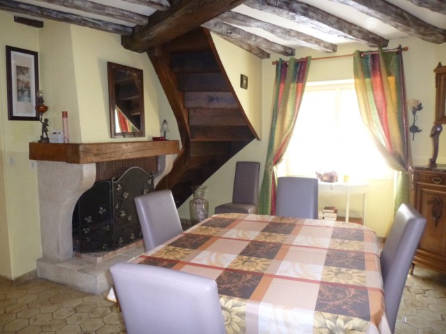 House with Independant Studio - 2