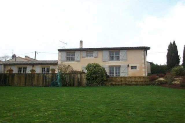 5 bedroom Character For Sale: 79000 A.. - 2