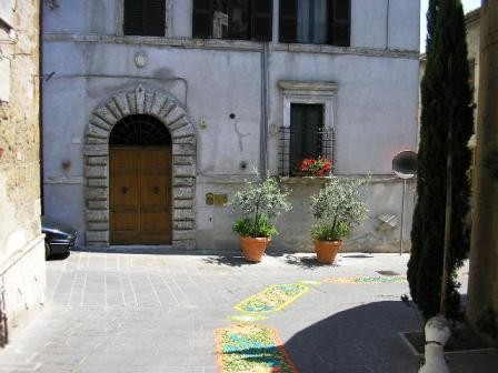 2 Bedrooms - Apartment - For Sale