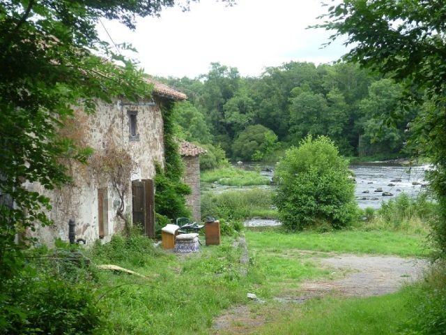 EC0379me Stone house, idyllic riverside.. - 2