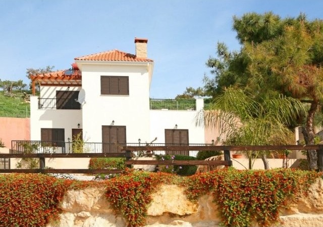 Pissouri Pine Bay Villas