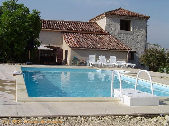 Holiday Home With Pool Cezan - Terra..