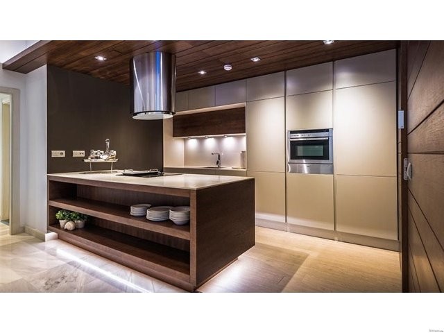 Two Bedroom Apartment, Jade Beach - 2