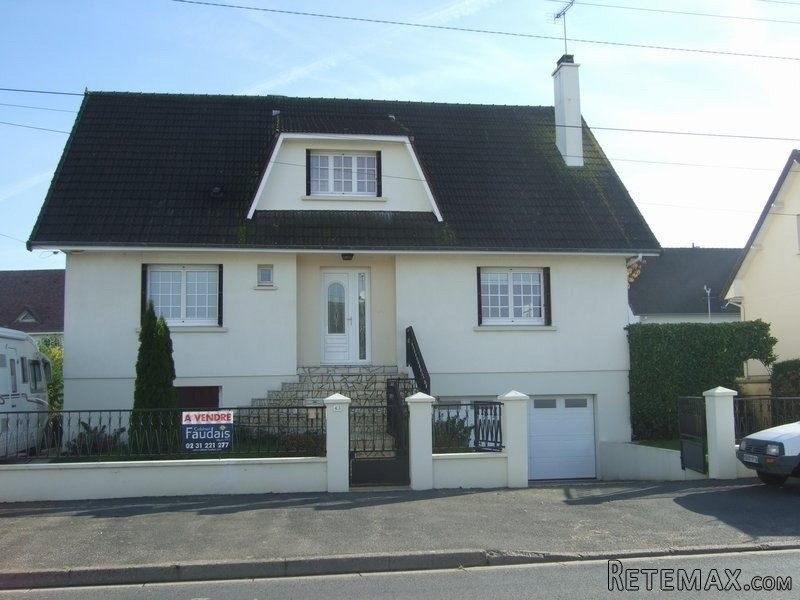 Beautiful Coastal Town Property - 2