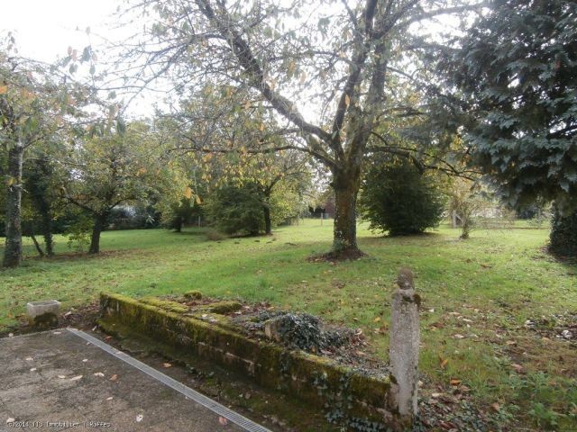 3 bedroomed house in very good.. - 2