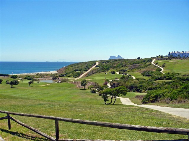 3 Bedrooms - Apartment - Cadiz - For..