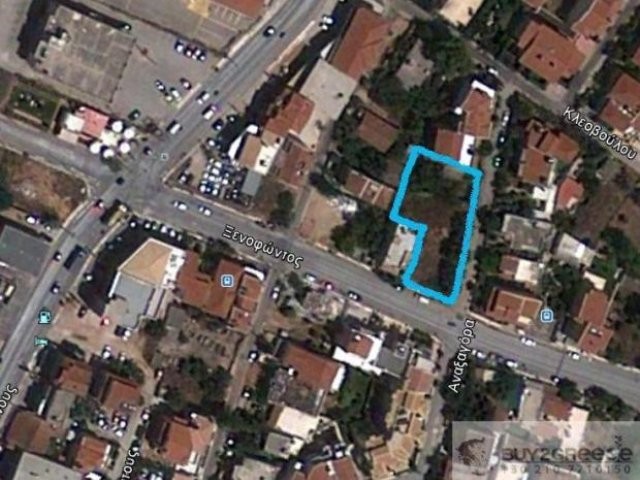 Corner plot,with an area of 601 square.. - 2