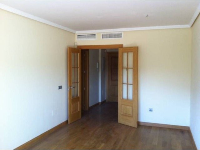 2 Bed Apartment for sale in Torremolinos - 2
