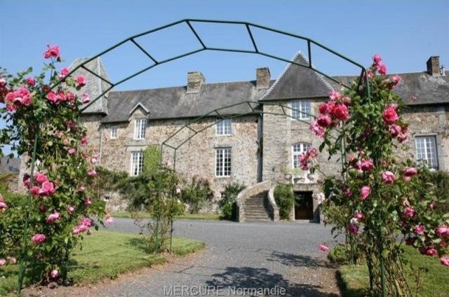 22 bedroom Castle For Sale: 50180..