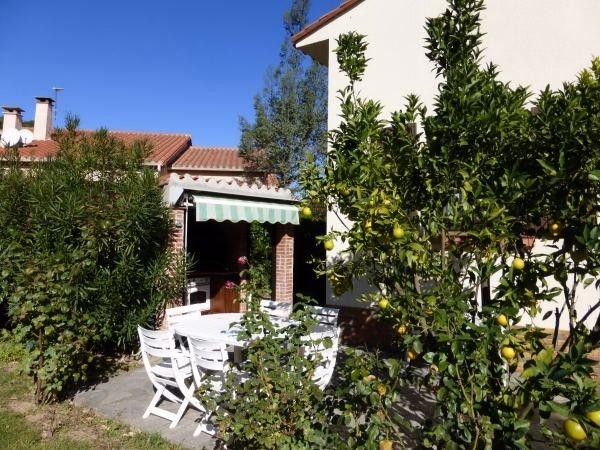 A Lovely Villa With Garden And Covered.. - 2