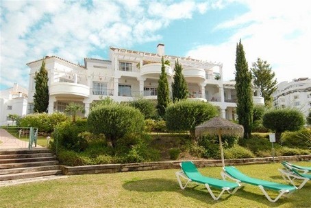 PENTHOUSE FOR SALE IN GUADALMINA - 2