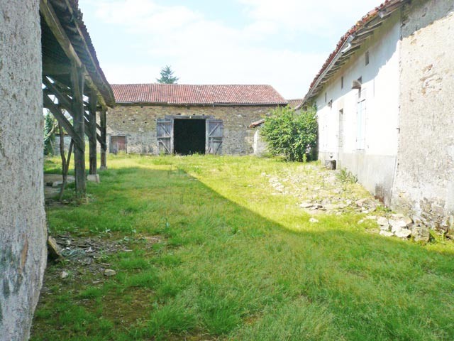 Farm With 17 Hectares - 2