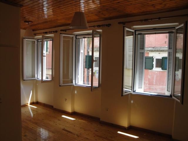 Β194 - Two floor apartment of 50 sqm,in..
