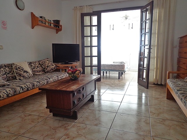 Apartment in San Eugenio Bajo - 2