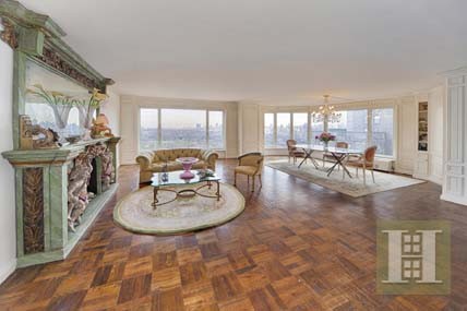 3 bedroom Apartment For Sale: 200..