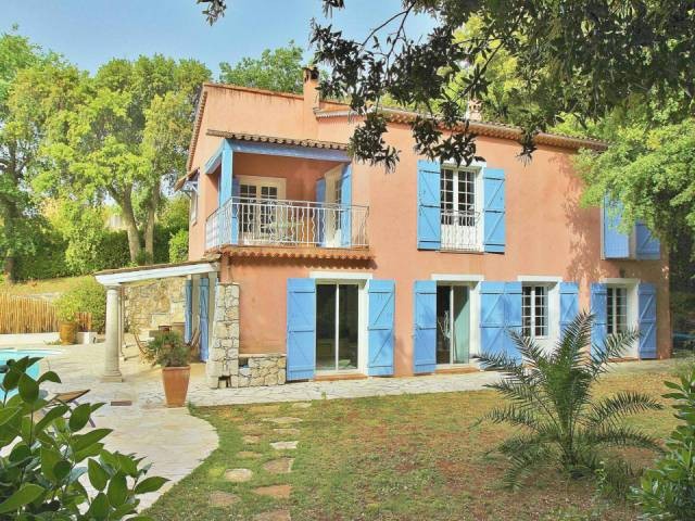 House Biot 250 m2