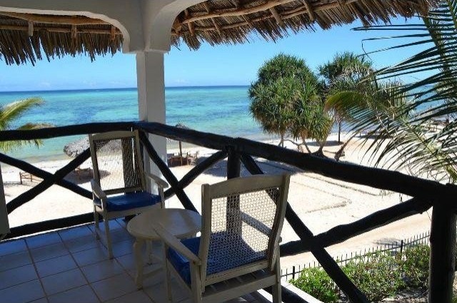 Hotel For Sale: Zanzibar sea front - 2