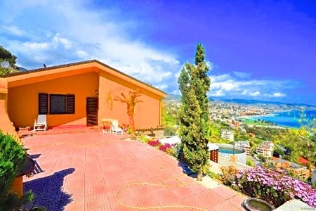 San Remo Villa With Spectacular View
