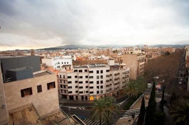 Large Flat In The Center Of Palma Near..