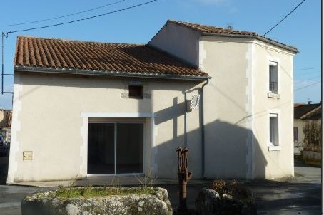 Stone House For Sale Aulnay - 2