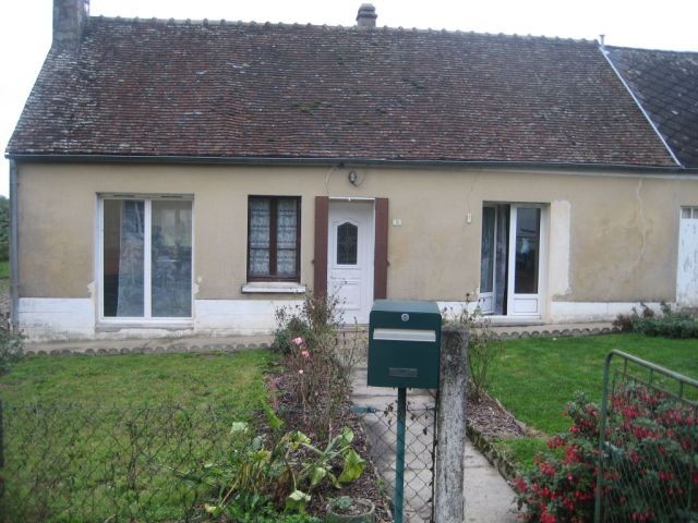 House Only 10 Minutes from Village - 2