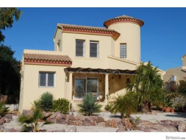 Villa For Sale In Vera, Almería