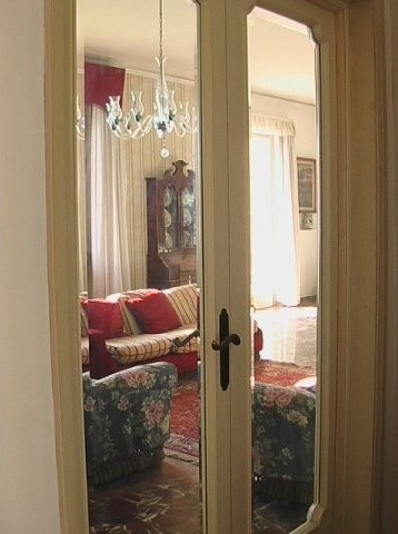 Villa - For Sale - Near Florence - EUR..