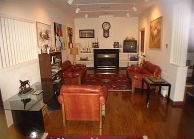 4 bedroom Residence For Sale: call.. - 2