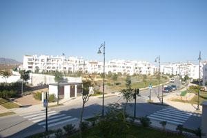 2 bedroom Apartment For Sale: 1st..