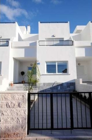 New duplex in Aguas Nuevas, Torrevieja