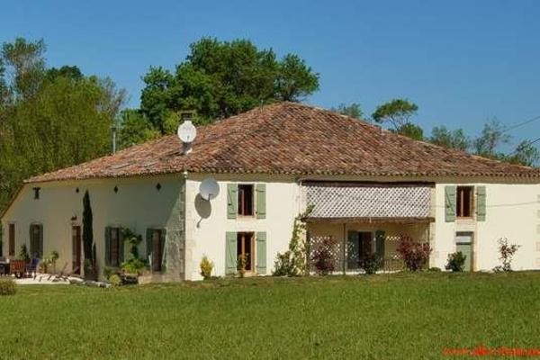 Nr Beaumont de Lomagne (Tarn et..