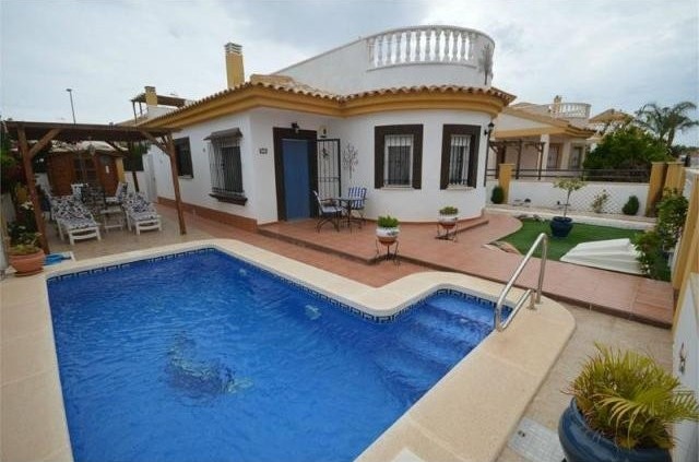 2 bedroom Villa For Sale: Detached..