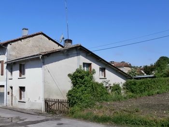 House To Modernize With Garden On 353m2 - 2