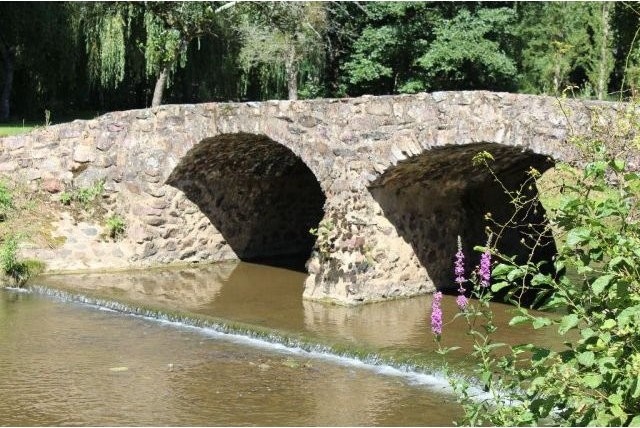 Water Mill and Second House, 1 Hectare