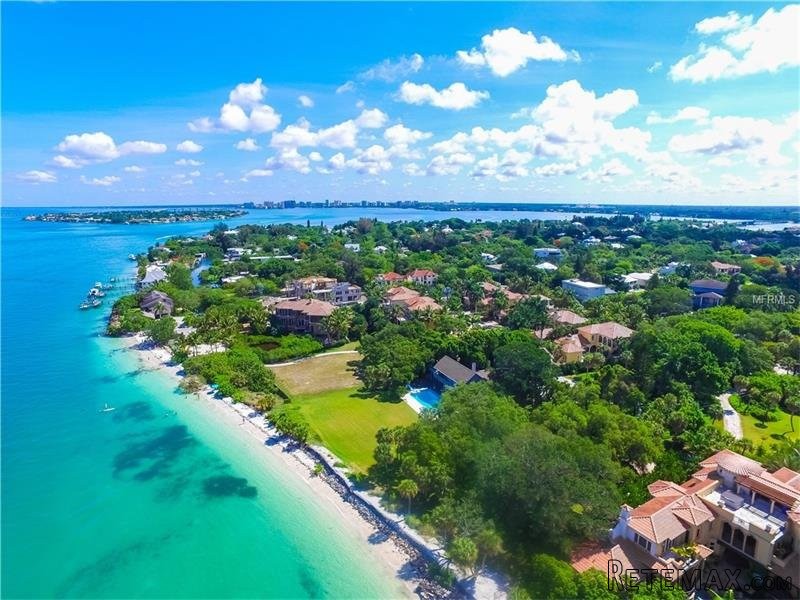 4 bedroom House For Sale: 3975 Shell.. - 2