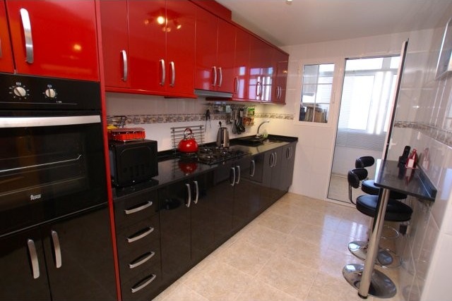 3 bedroom, 2 bathroom Apartment 115m2 - 2