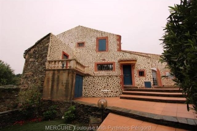5 bedroom Character For Sale: 66000..
