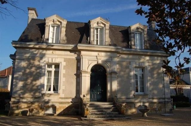 4 bedroom House For Sale: 16390 CHARENTE - 2