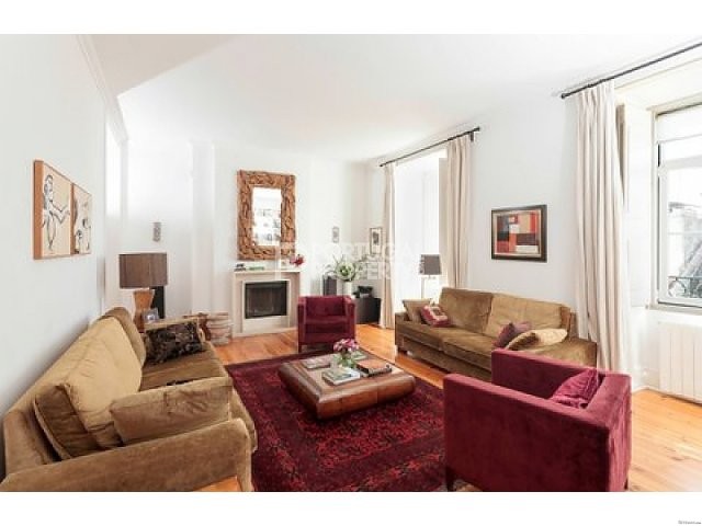 Luxury Apartment In Central Lisbon