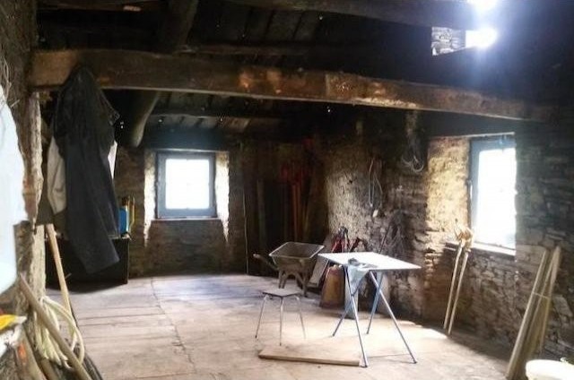 2 Bed Country House For Sale 2 1 861.. - 2